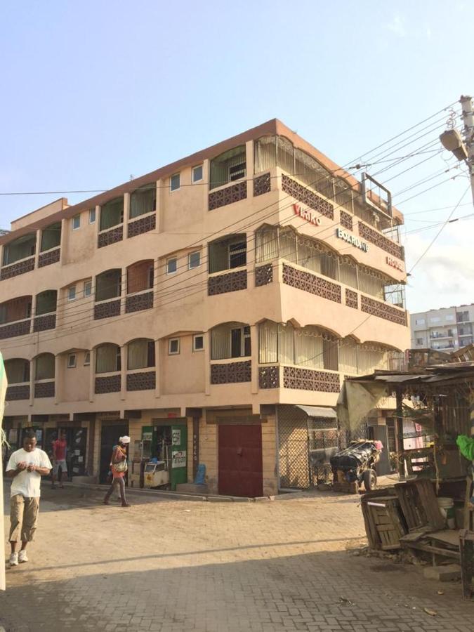 מלון מומבסה Viriko Boarding House מראה חיצוני תמונה