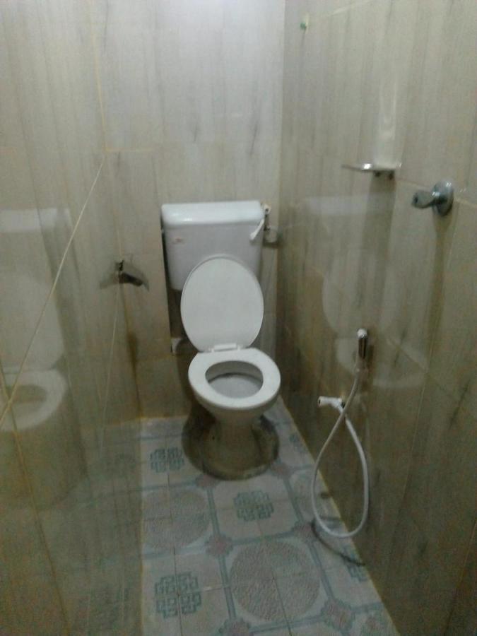 מלון מומבסה Viriko Boarding House מראה חיצוני תמונה