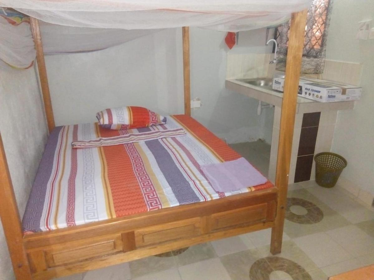 מלון מומבסה Viriko Boarding House מראה חיצוני תמונה
